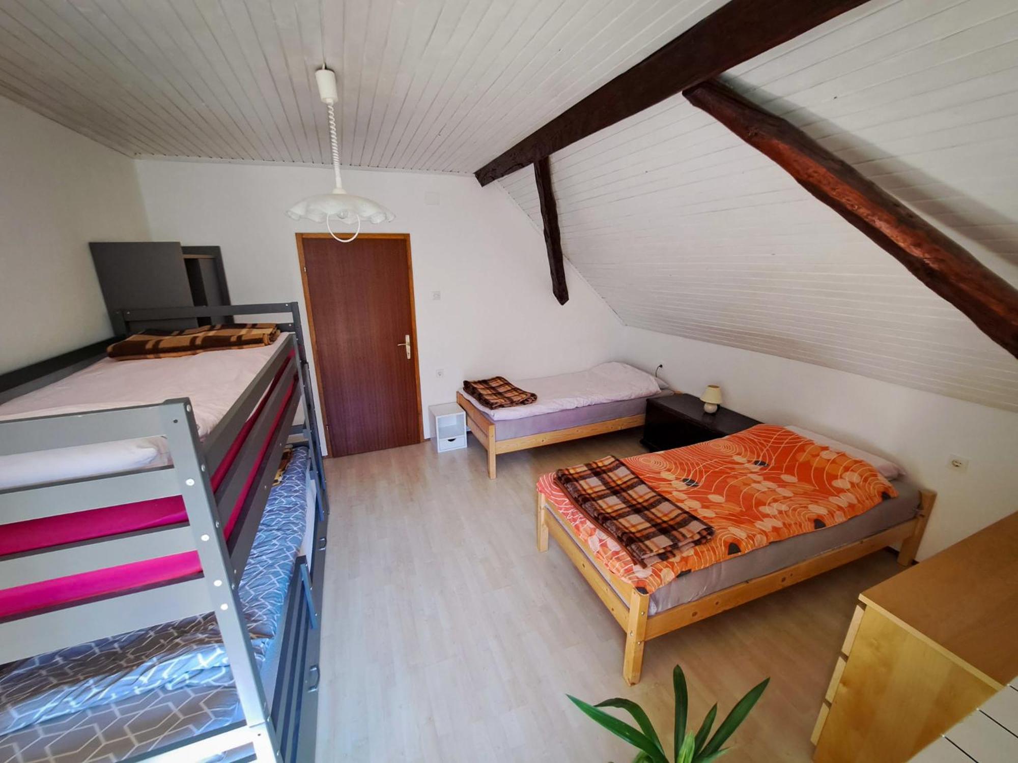 Hikers Hut Hisar Apartment Podbrdo Exterior foto